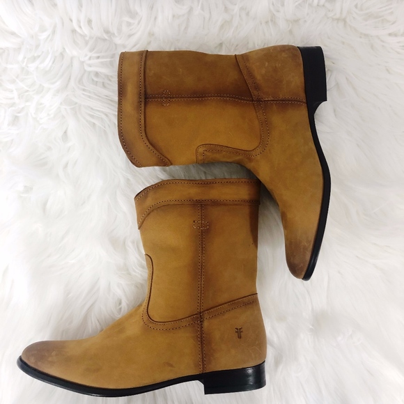 Frye Shoes - NWOT Frye Cara Roper Short Leather Boot